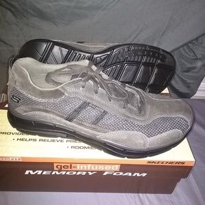 Sketchers mem foam gel Charcoal Glides-Status